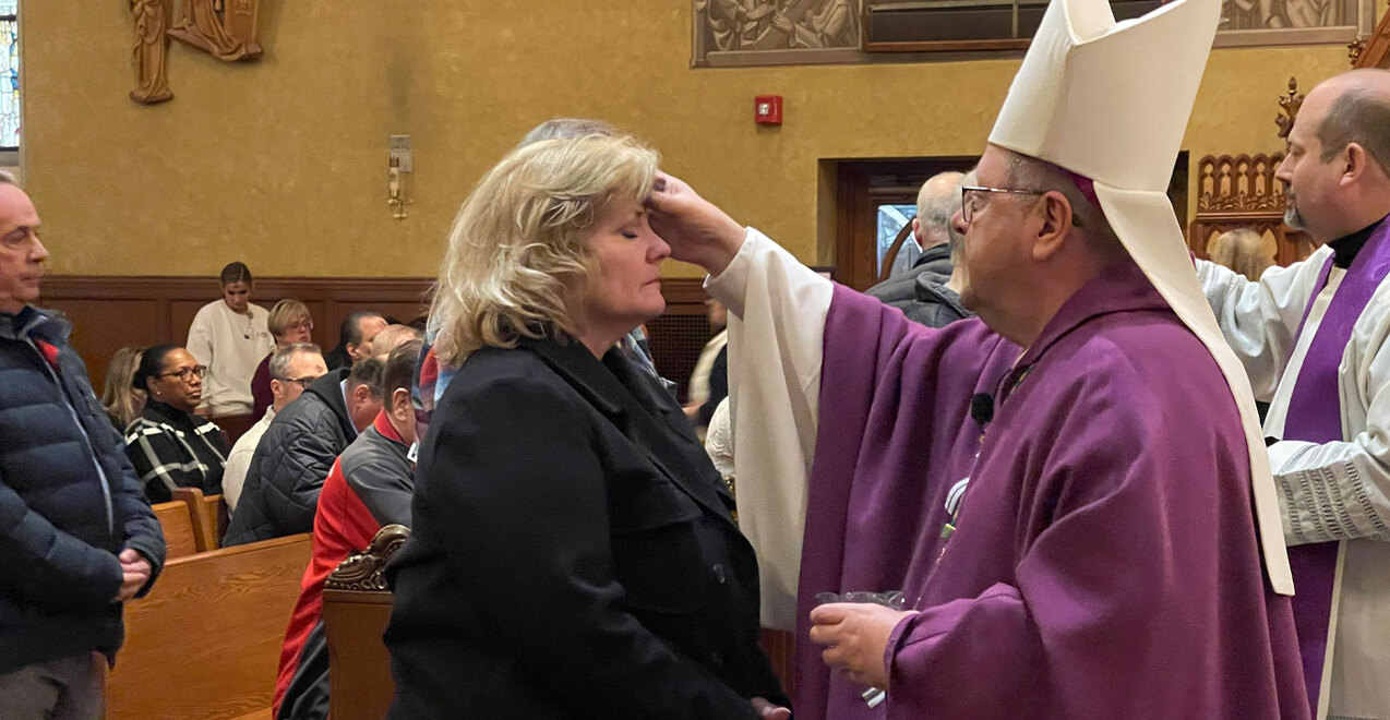 Mass, distribution of ashes signal start of Lenten season